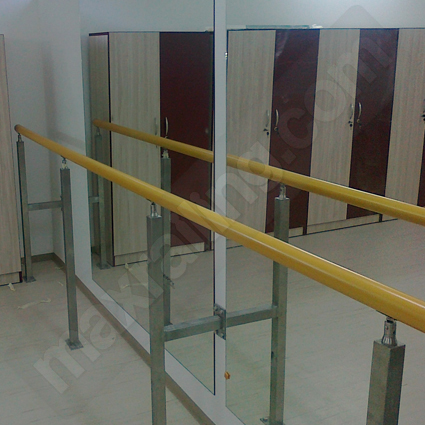 II Англииска гимназия  балетна станка.